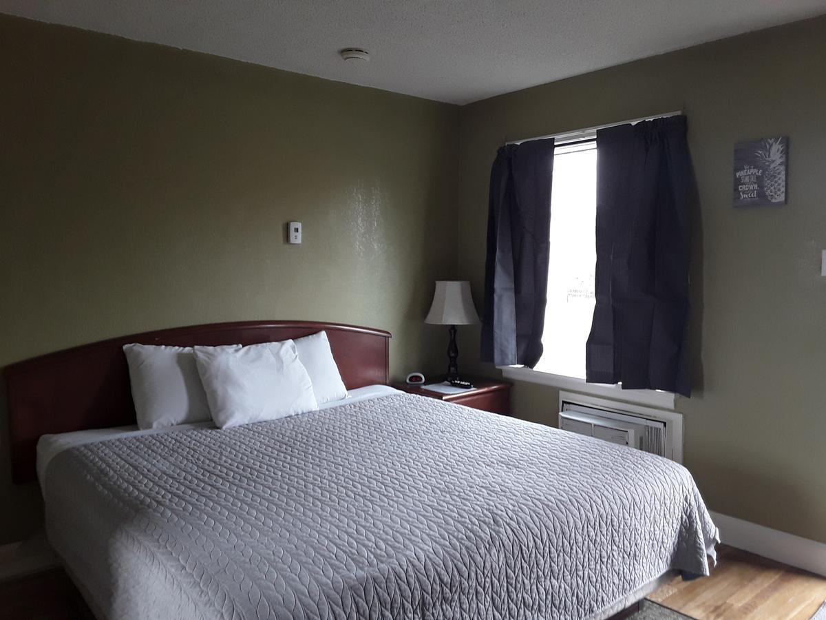 بوتي ‪‪Eddy's Motel‬‬  المظهر الخارجي الصورة