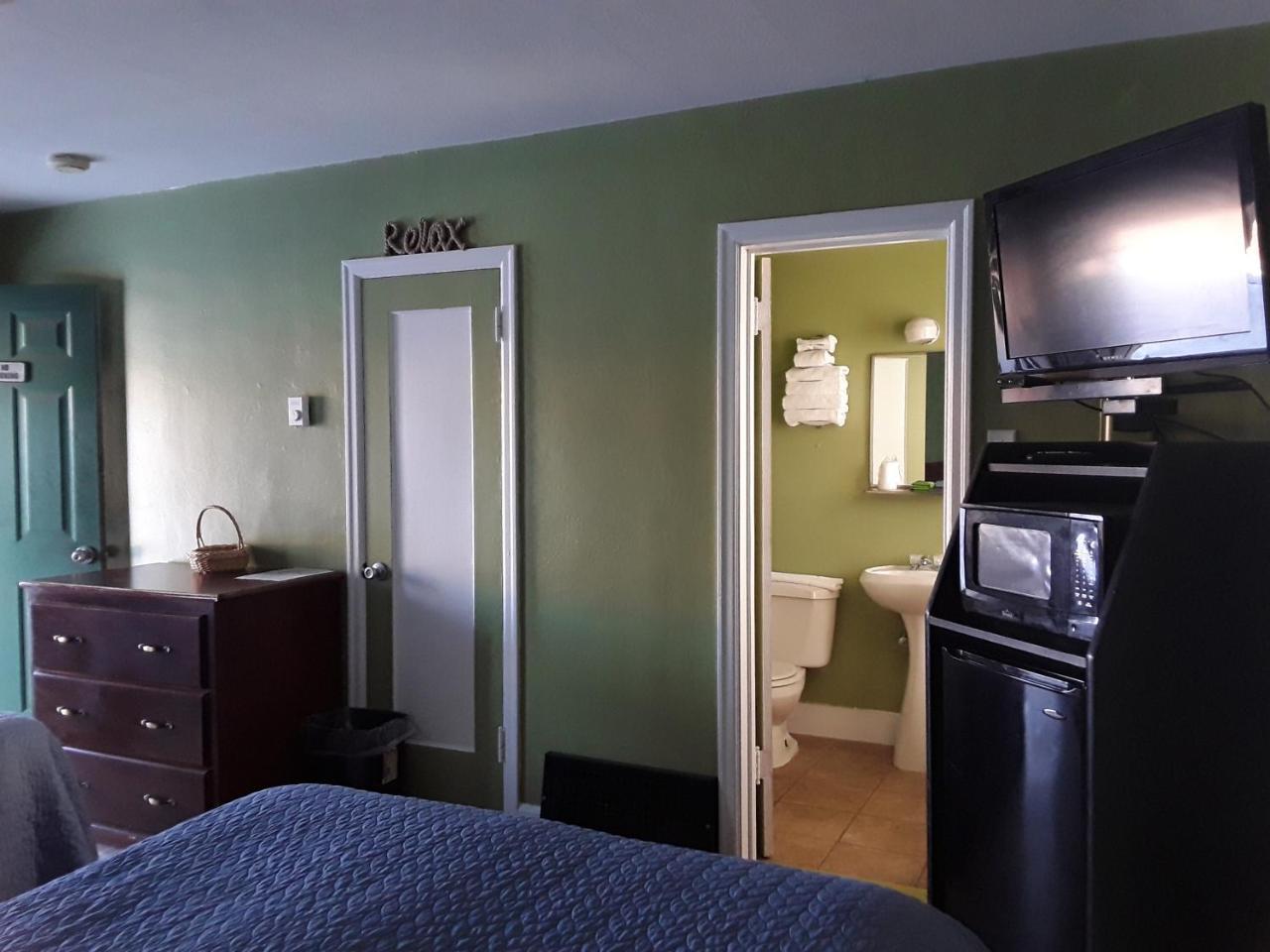 بوتي ‪‪Eddy's Motel‬‬  المظهر الخارجي الصورة